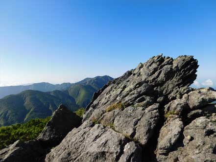 トンビ岩