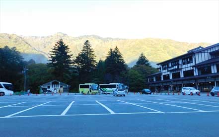 �����o�X�^�[�~�i��