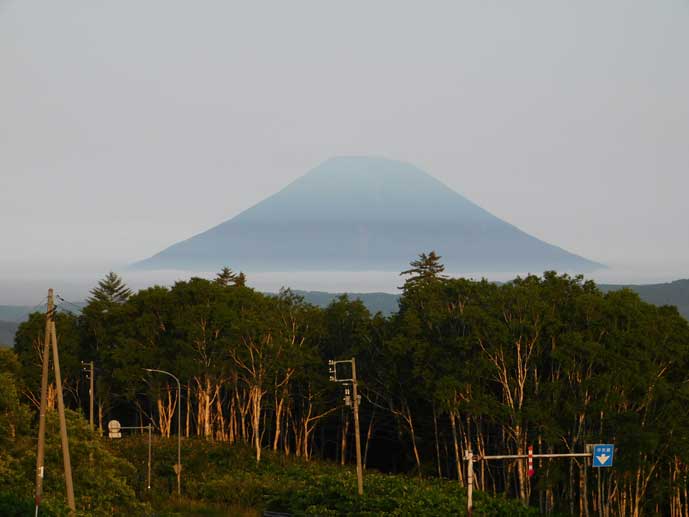 羊蹄山