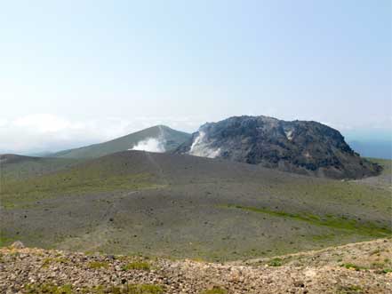 樽前山