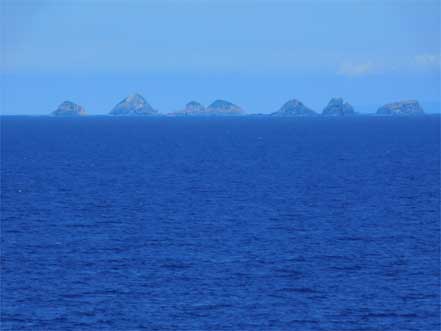 能登半島　島々