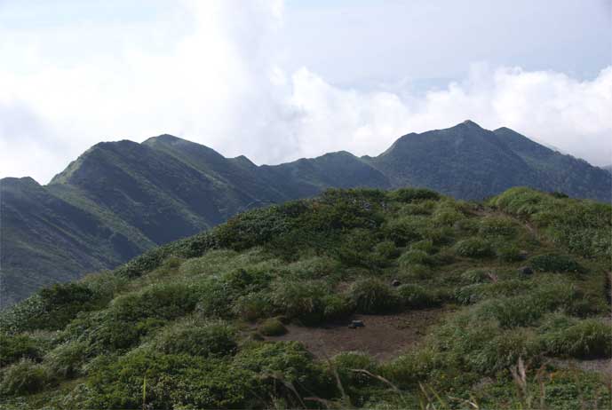 櫛ガ峰、湯ノ島小屋方向