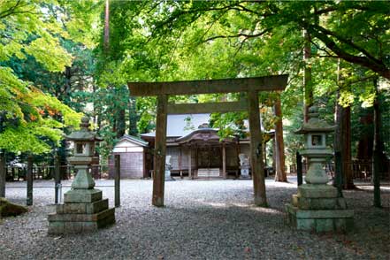 八柱神社