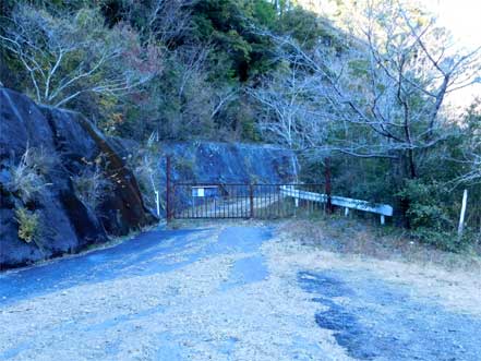 平方峠ゲート