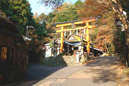 鳥居本