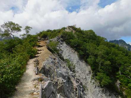 登山道