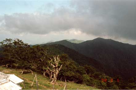 日出ヶ岳から