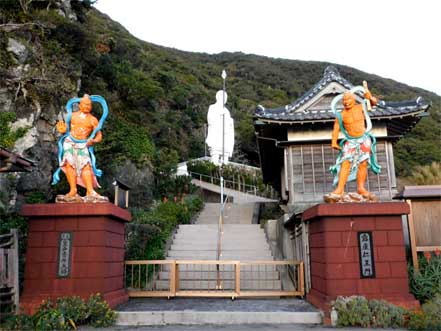 室戸青年大師像