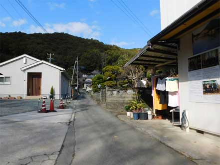 長命水さん駐車場