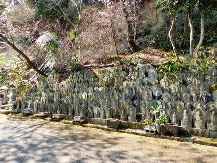 千体地蔵