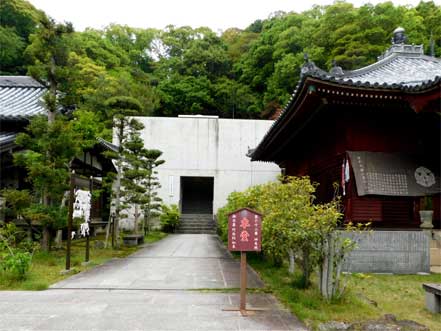 本堂