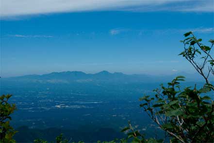 九重連山