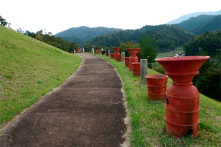 茶すり山古墳