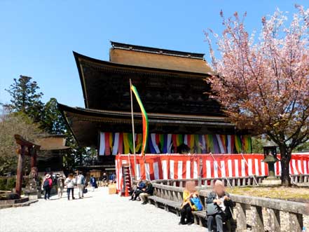 金峯山寺蔵王堂