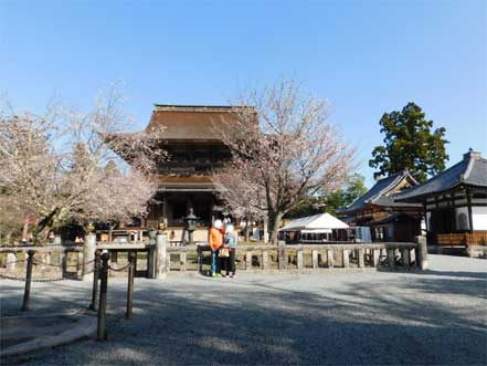 金峯山寺蔵王堂