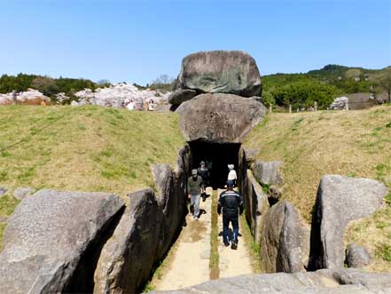 石舞台古墳